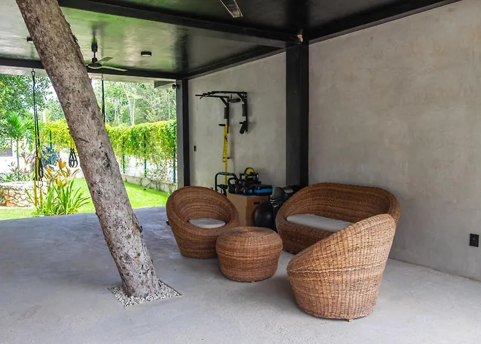 Jungle Ph Private Rooftop & Plunge Pool Ac Wifi