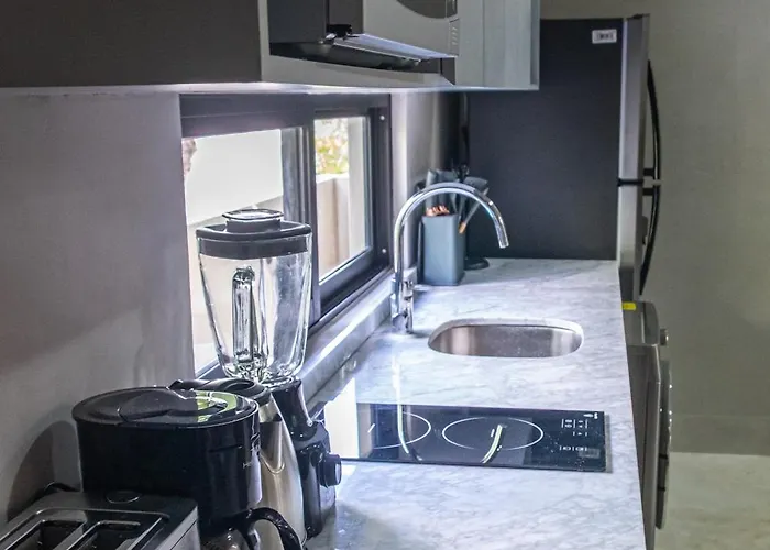 Jungle Ph Private Rooftop & Plunge Pool Ac Wifi Apartamento
